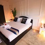 โรงแรม Dreamers Paradise & 3*