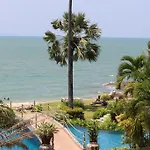 อพาร์ทเม้น The Palm Wongamat