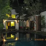 Paradise Beach Garden
