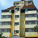 Jomtien Holiday Hotel 3*