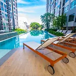 Central Pattaya Residence-The Base Condo