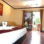 Bonkai Resort 3*