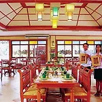 S Formally Sabai โรงแรม 3*