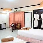 โรงแรมโฮม พัทยา โรงแรม Pattaya