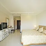 โรงแรม Lk Premier