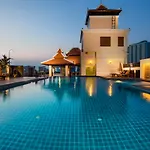 Aiyara Palace Hotel 5*