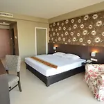 โรงแรม โรงแรมเวลคัม พลาซ่า Pattaya