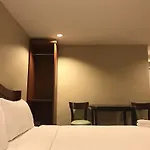 A N Apartment Pattaya