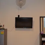 Yoyo Guest House
