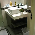 Apartment Wong Amat Tower *