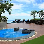 Wong Amat Tower * Pattaya