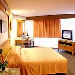 Royal Twins Palace Hotel 4*