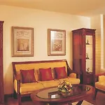 Lk Pavilion Executive Serviced
