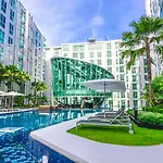 Aparthotel Ccr Managed By Aha Smartstay 4*