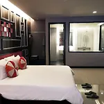 Tsix5 Phenomenal โรงแรม Pattaya