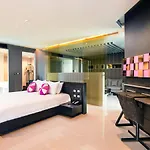 โรงแรม Tsix5 Phenomenal