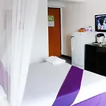 Sawasdee โรงแรม 2*