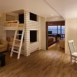 Golden Cliff House 3* Pattaya