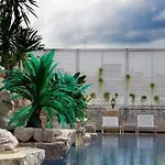 Lk Premier โรงแรม 3*