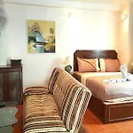 Rich Man Poor Man Guesthouse