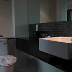 Place Serviced 3*