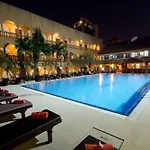 โรงแรม S Formally Sabai