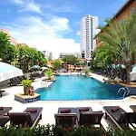 S Formally Sabai โรงแรม 3*