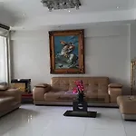 Hotel The Privi