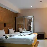 The Privi Hotel 2*