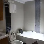 Hotel The Privi 2*