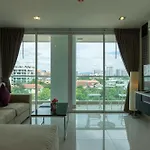 Art On The Hill By Sunny Rentals 2* Pattaya