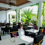 Swiss Paradise Boutique Hotel 3*