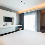 Sea Me Spring Tree (adults Only) โรงแรม 3*