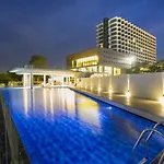 โรงแรม Tsix5 Phenomenal Pattaya