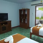 Jardin โรงแรม 3*
