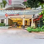 Eastiny Place Hotel