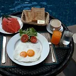 Dreamers Paradise Hotel & Resort