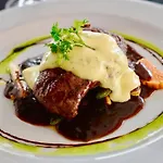 Hotel Harrys Bar & Restaurant 3*
