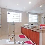 Butterfly Garden Boutique Residences A Luxury Oasis & Lifestyle Destination By Neang The Amenities Want At An Affordable Price Ex Large 1-3 Bedroom Free Wifi Rain Shower Bath Staff 24-7 * Pattaya