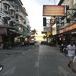 Encore Sea View 2* Pattaya