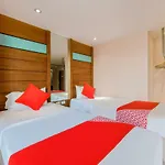 Oyo 143 Dday Resotel Hotel 4*
