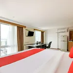 Hotel Oyo 143 Dday Resotel Pattaya