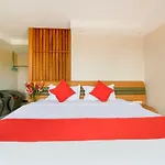 Oyo 143 Dday Resotel Hotel