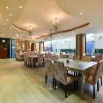 Hotel Oyo 143 Dday Resotel Pattaya