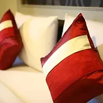 H.boutique 3*