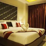H.boutique 3*