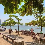 Long Garden & Pavilions 5*
