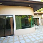 Cosy Beach Pool Villas By Pattaya Sunny Rentals