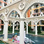 Venetian Signature Condo Resort Pattaya