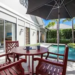 Sala Azalea Villa